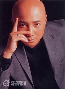 徐峥爆料张艺兴视频,揭秘明星私下真实一面  第2张